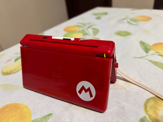 Nintendo DS Lite Mario Edition