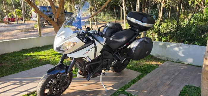 Triumph Tiger 1050