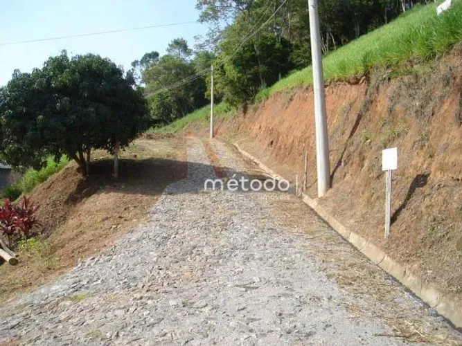 Sítio à venda, 20000 m² por R$ 420.000 - Bairro Freguesia da Escada - Guararema/SP