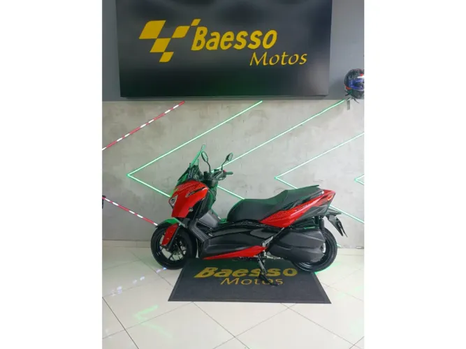 Yamaha Xmax 250 abs 2024