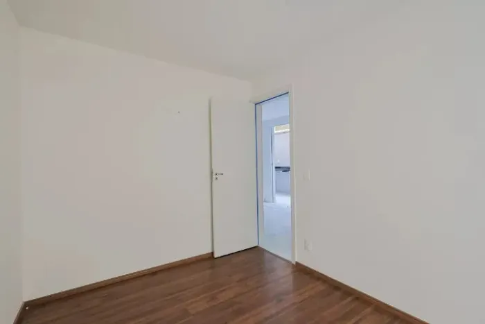 Apartamento Condomínio, Residencial, 2 dormitório(s), 2 vaga(s) de garagem - 78m² - faça s