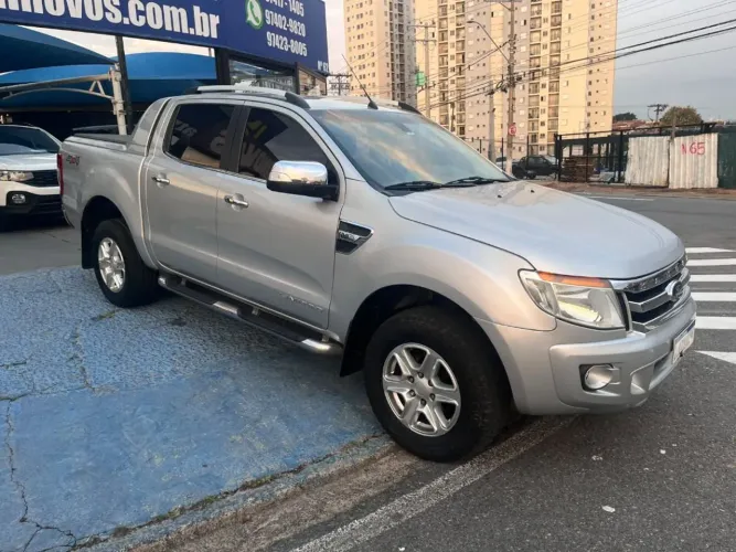 Ford Ranger Limited 3.2 20V 4X4 CD Aut. Dies. 2013