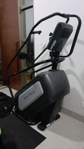 Simulador de Escada Matrix.  Novo, Bonito e tem a PRONTA ENTREGA 