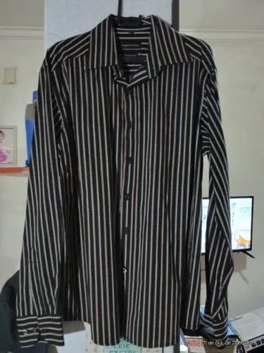 10 camisas manga comprida.