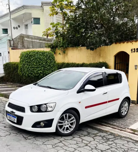Chevrolet Sonic HB LTZ 1.6 16V Flexpower 5P Aut. 2014