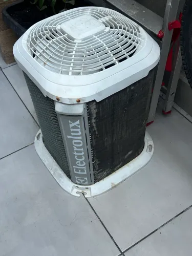 Condensadora Electrolux 