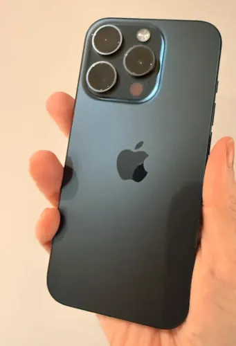 Celular iPhone 15 Pro de 128GB