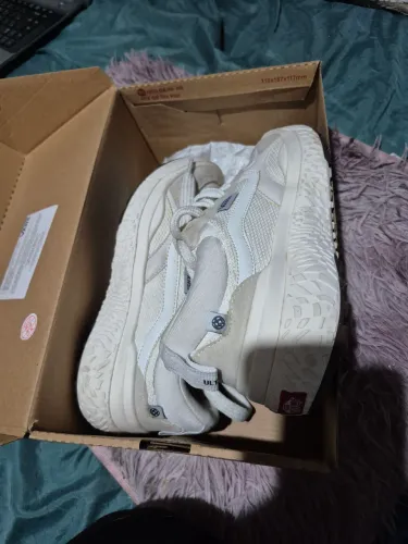 Tenis vans ultrarange neo 35 bege muito novo
