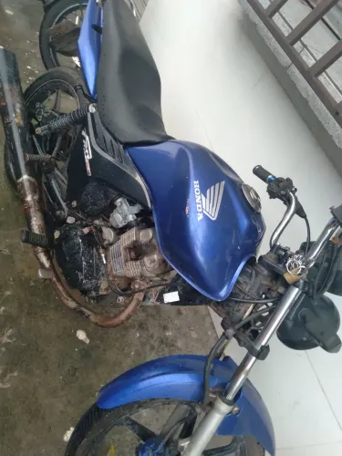 Moto boa só pra trabalho