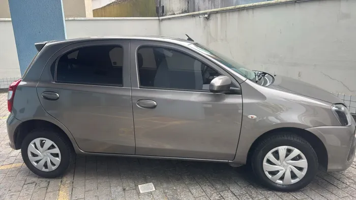 Toyota Etios X 1.3 Flex 16V 5P Mec. 2020