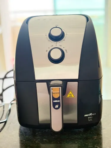 Air Fryer Britânia 5.5L