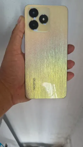 Realme C53 