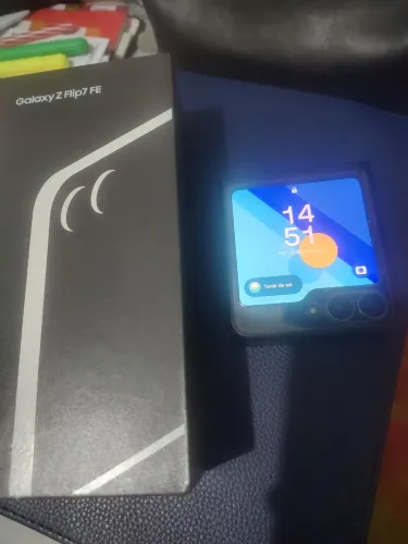 Samsung Galaxy Z Flip 7 FE
