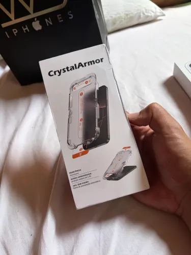 Duas películas CrystalArmor Anti Espião (privacidade) com aplicador para iphone 16