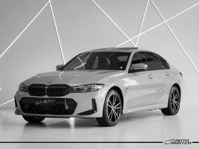 BMW 330E M Sport 2.0 Turbo Híbrido AU 2023