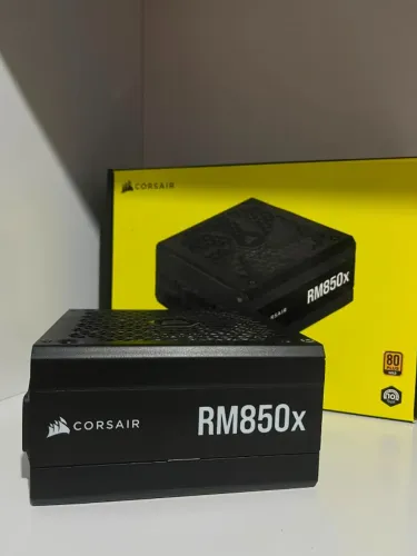 FONTE CORSAIR RM850x PRETA 80 PLUS GOLD FULL MODULAR - Parcelo
