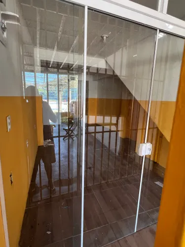 Alugo ponto comercial no imbui