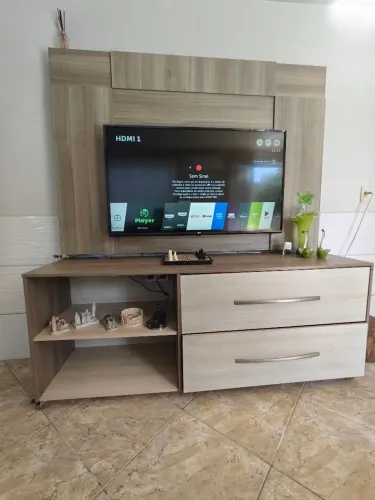 Rake e painel para sala de estar