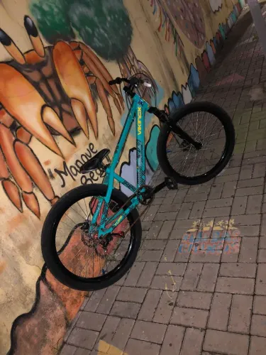 ? BICICLETA VIKINGX ARO 26 SEMI-NOVA À VENDA!