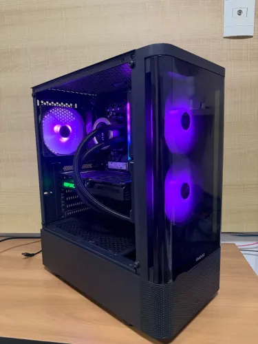 PC GAMER RYZEN 7 5800X + RTX 3060 12GB