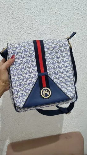 Bolsa nova
