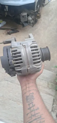 Alternador