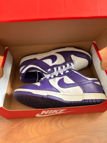 Nike Dunk Low - Championship Purple