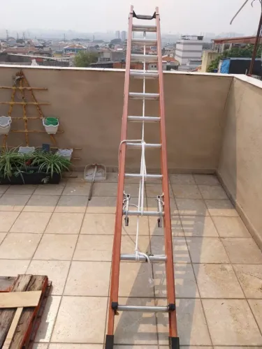 Escada de 6  metros de fibra Novaaaaa