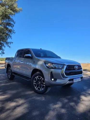Toyota Hilux CD SRV 4X4 2.8 TDI Diesel Aut. 2022