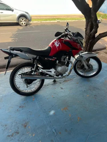 Vendo ou Troco fan 150. Aceito proposta