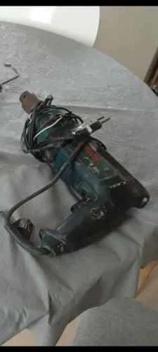 Furadeira de Impacto modelo Bosch GSB 20-2 RE