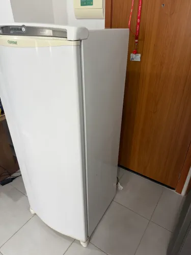 Geladeira Consul Frost free