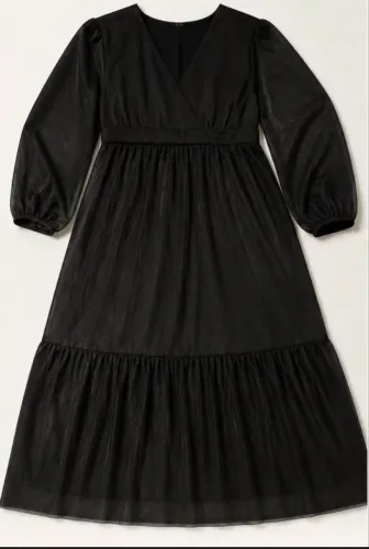 vestido longo preto em tule