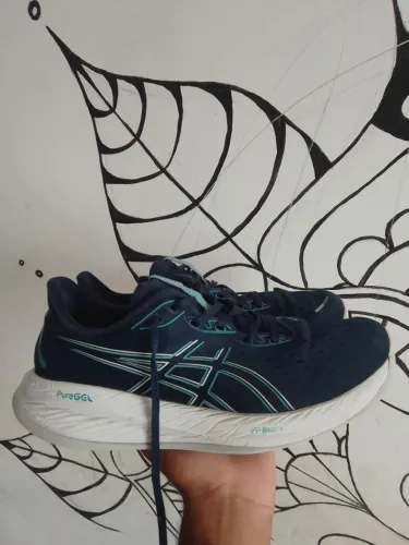 tênis asics original