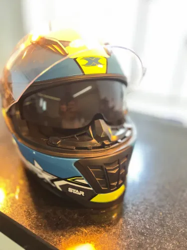Capacete TEXX com óculos 6 meses de uso estado de novo