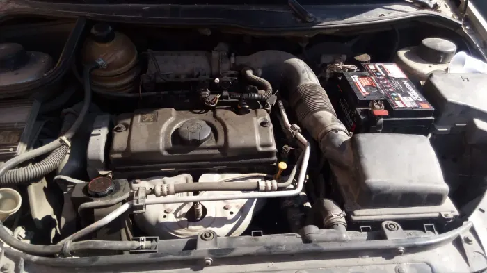 Motor Peugeot 206 207 1.4 8v