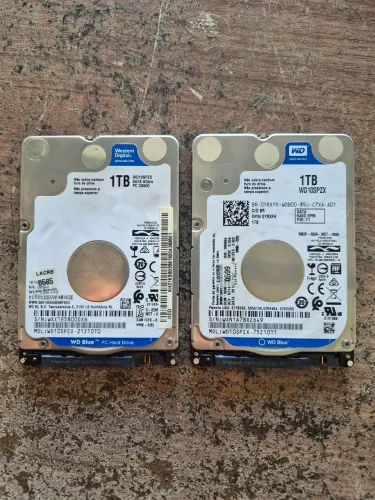 HD WD 1 TB perfeito  200,00 cada