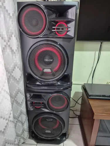 Micro Sistem LG 3.500 Wats bem conservado.