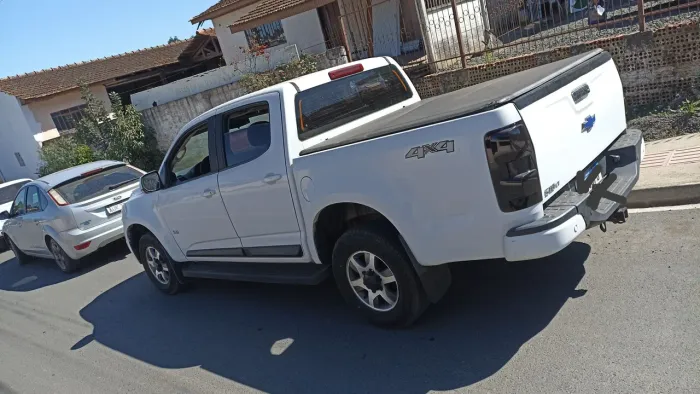 Chevrolet S10 Pick-up LT 2.8 TDI 4X4 CD Diesel AUT 2013