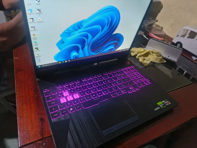 Vendo notebook gamer Asus a15 Ryzen 7 7435hs e Rtx 2050