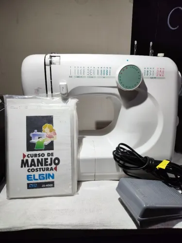 Sua nova compareira de criação: Máquina Elgin Genius JX- 4000 a R$ 550,00