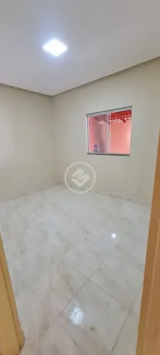 CASA A VENDA EM TRINDADE codigo: 268325