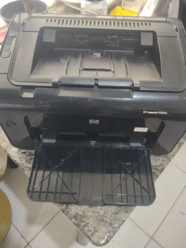 Impressora HP LaserJet Pro P1102w Wi-Fi Laser Monocromática