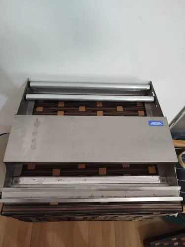 Seladora com papel filme