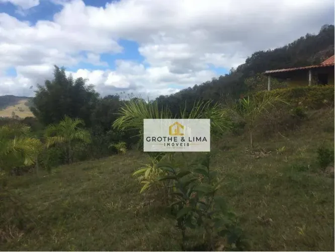 Chácara com 2 dormitórios à venda, 3200 m² por R$ 330.000,00 - Espírito Santo - Paraibuna/