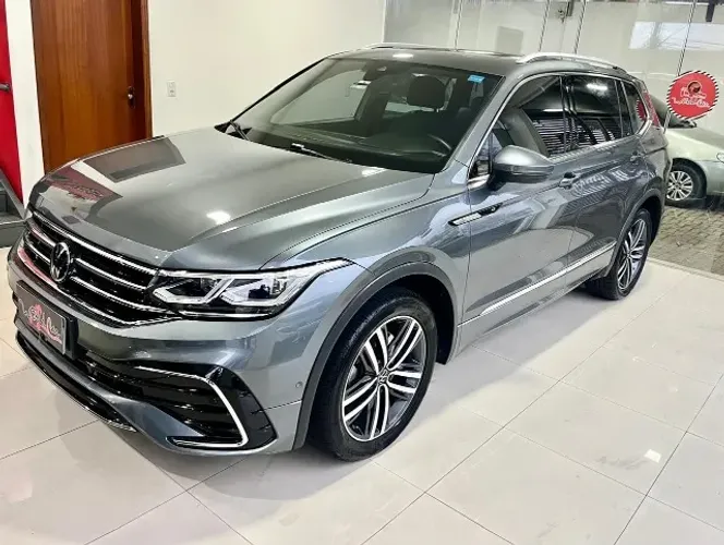 Volkswagen Tiguan Allspac R-line 300 TSI 2.0 2024
