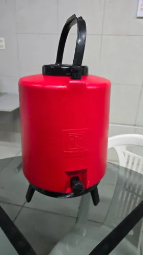 Garrafa Térmica Botijão Cor Vermelho