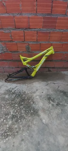 Quadro de bicicleta aro 26 HOUSTON