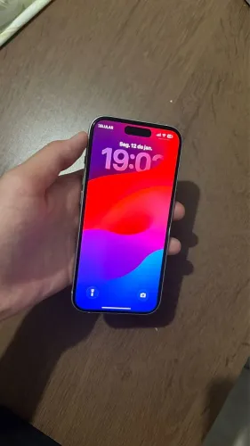 iPhone 15 256gb