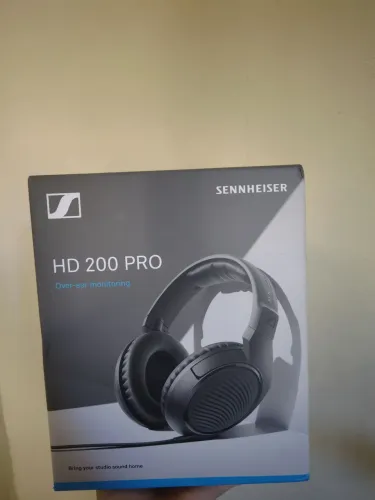 HEADPHONE SENHEISER HD200 PRO LACRADO